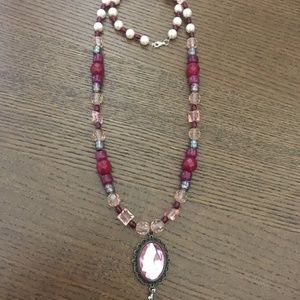 3/$25 ** Red and peach beads necklace with pendant
